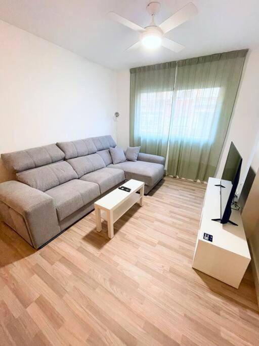 Modern Apartment In Malaga - Rosas Exteriér fotografie