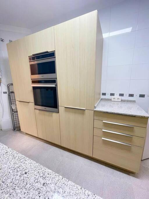 Modern Apartment In Malaga - Rosas Exteriér fotografie